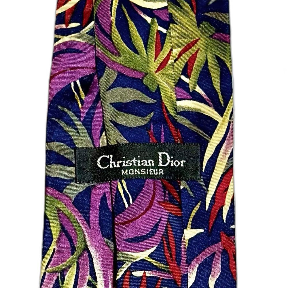 🌟 Vintage Christian Dior Palm Print Silk Tie